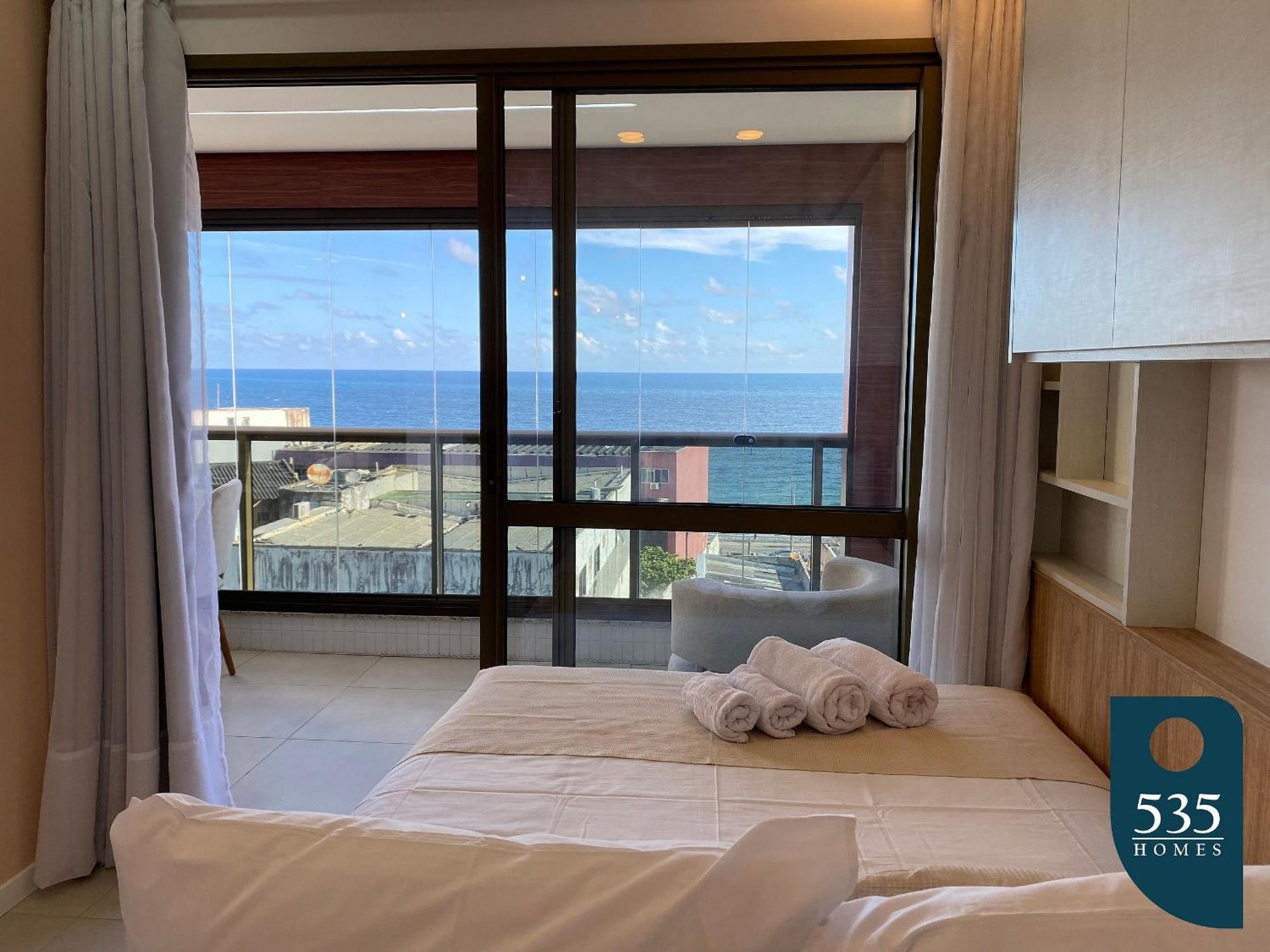 Decorado E Equipado Na Barra Com Vista Mar Apartment Salvador